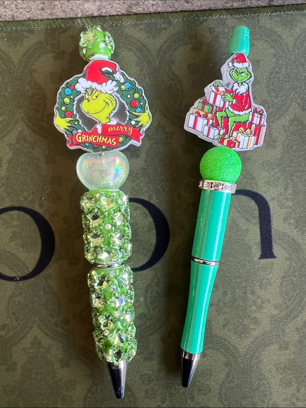 2x pens Grinch Christmas Green Decorative Holiday Pen Xmas grinchmas
